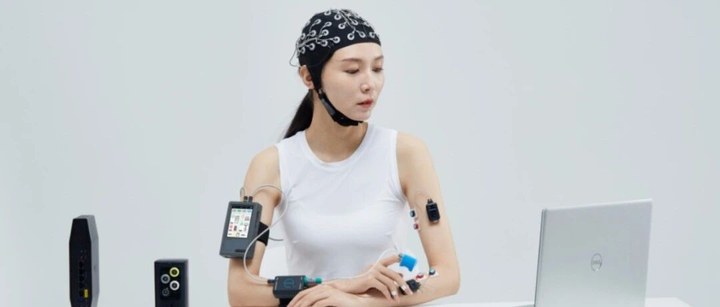“腦機接口第一股”更新IPO招股書：2026年上半年營收4634.4萬元，凈虧損6547.97萬元持續擴大_新浪財經_新浪網